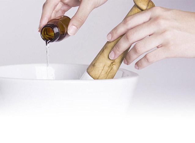 EasyPrep c'est l’essentiel des informations nécessaires la :prescription, la fabrication et l’administration des préparations magistrales.